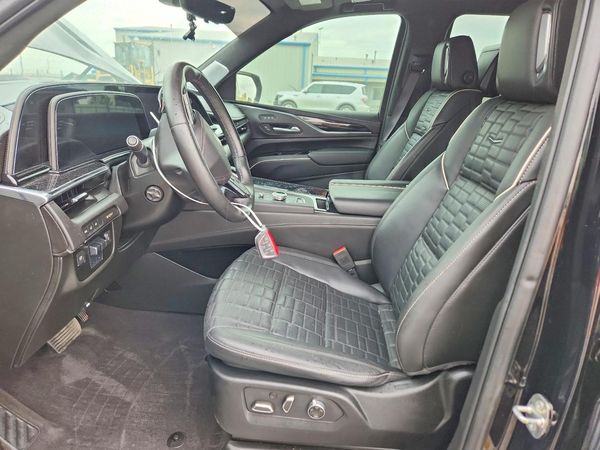 2023 CADILLAC ESCALADE V