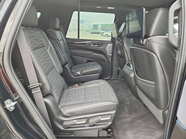 2023 CADILLAC ESCALADE V