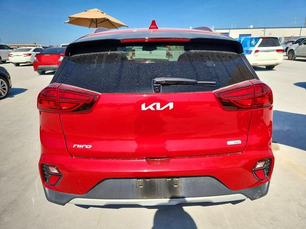 2022 KIA NIRO EX