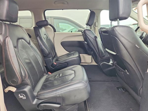 2017 CHRYSLER PACIFICA Touring L Plus