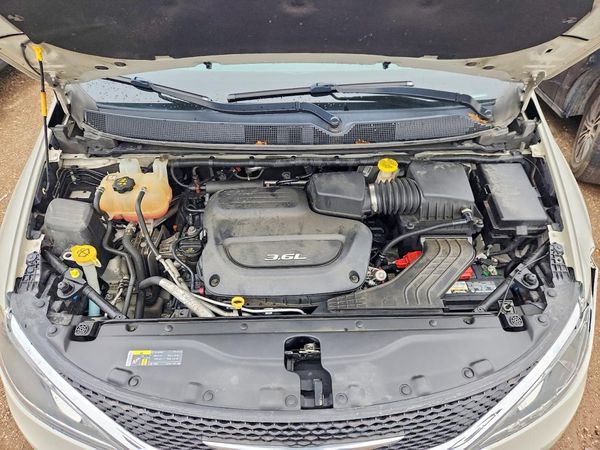 2017 CHRYSLER PACIFICA Touring L Plus