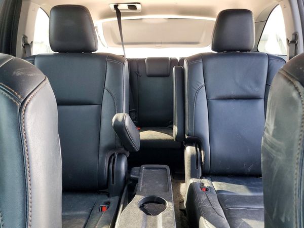 2017 TOYOTA HIGHLANDER SE/XLE