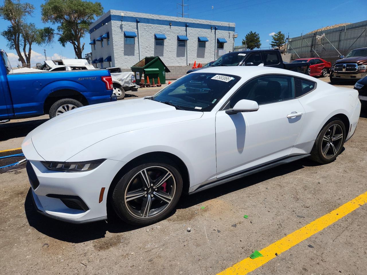 2024 FORD MUSTANG