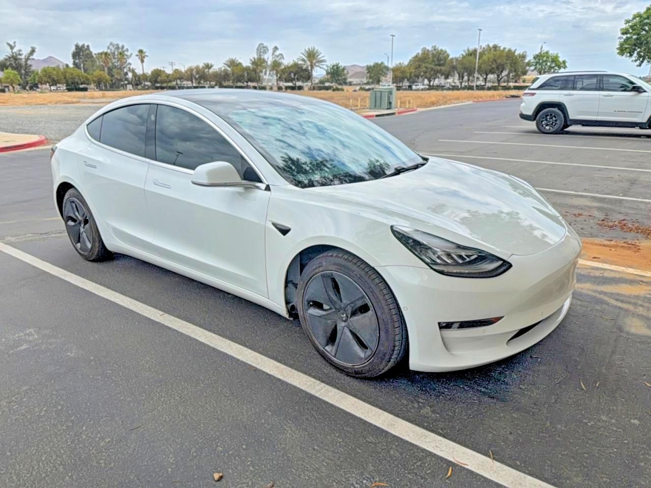 2020 TESLA MODEL 3