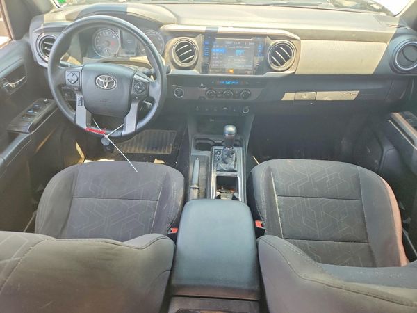 2016 TOYOTA TACOMA