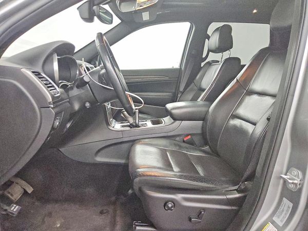 2018 JEEP GRAND CHEROKEE Limited — DENT
