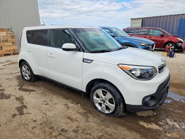 2018 KIA SOUL Base