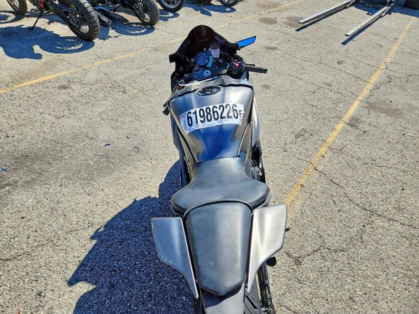 2018 YAMAHA YZFR6