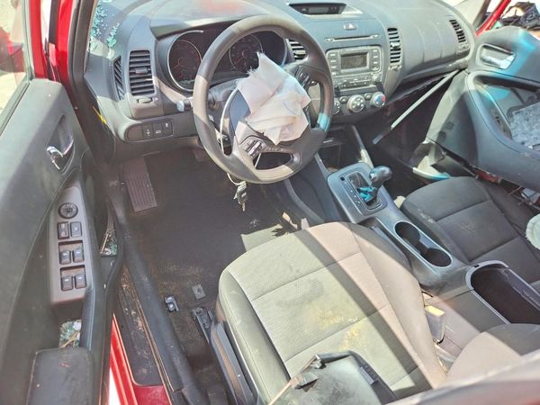 2014 KIA FORTE LX, EX