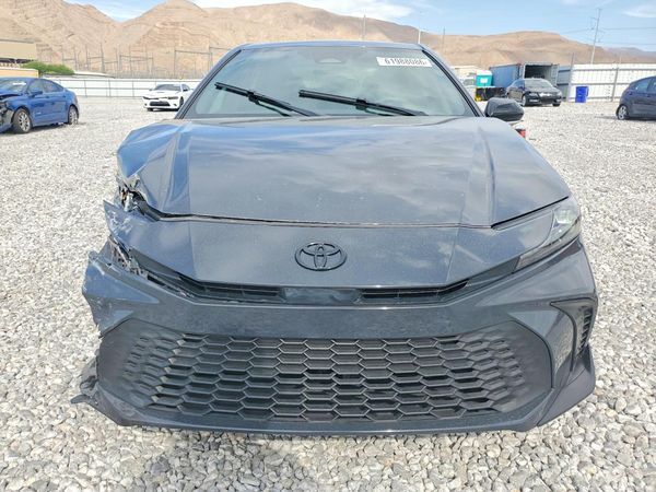 2025 TOYOTA CAMRY