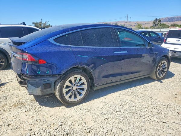 2018 TESLA MODEL X