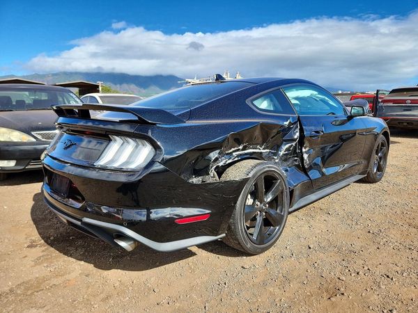 2023 FORD MUSTANG I4