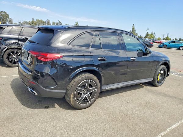 2024 MERCEDES-BENZ GLC GLC300