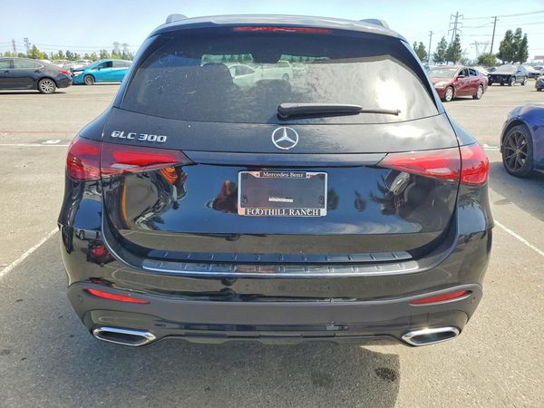 2024 MERCEDES-BENZ GLC GLC300