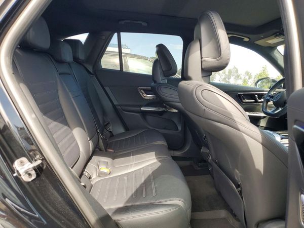 2024 MERCEDES-BENZ GLC GLC300