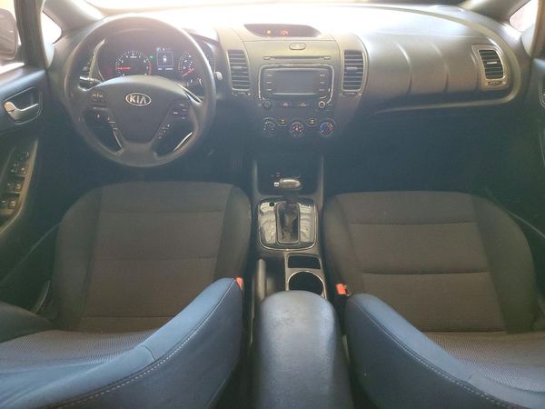 2018 KIA FORTE LX Base