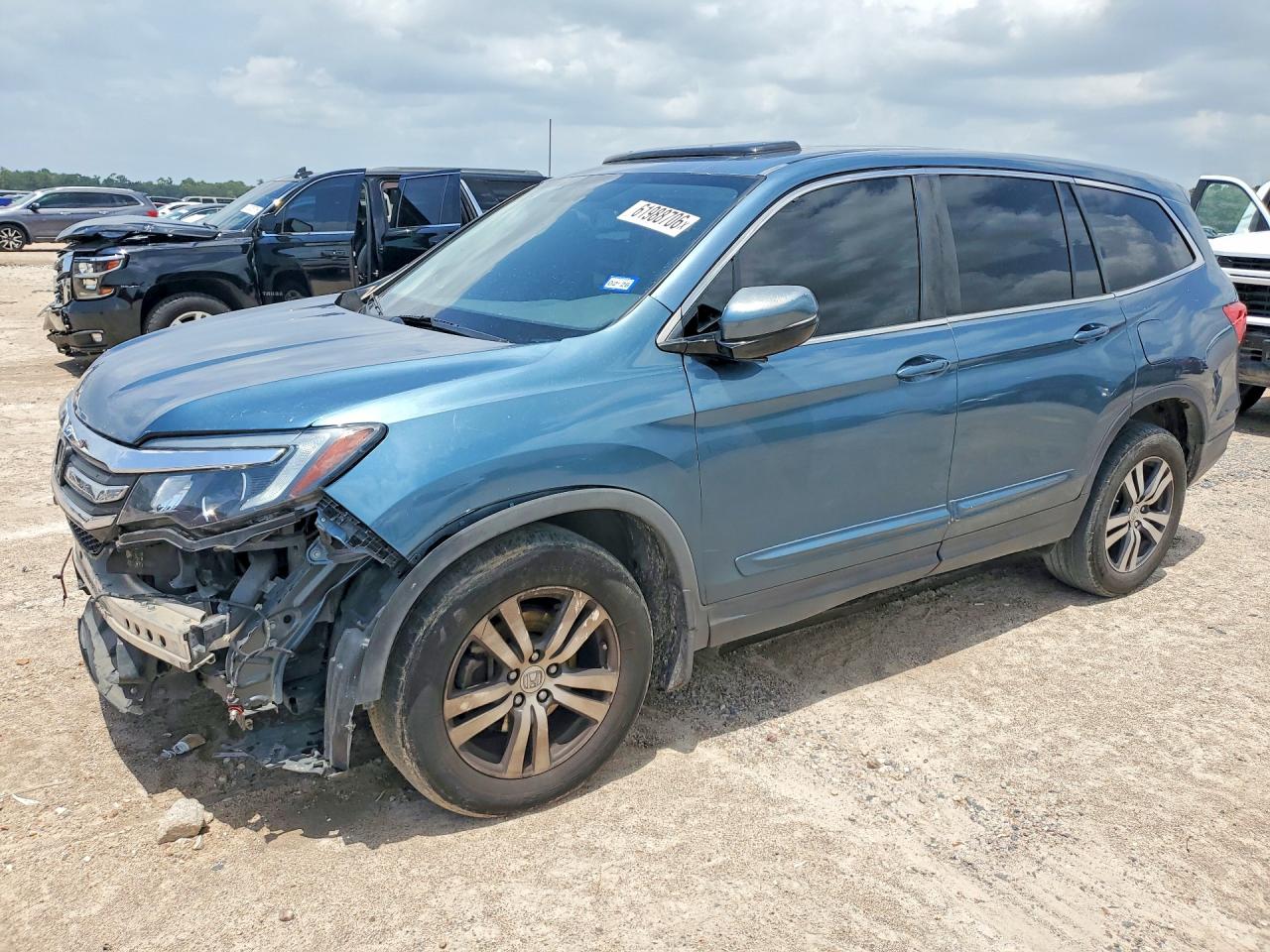 2016 HONDA PILOT EXL — Front 3/4
