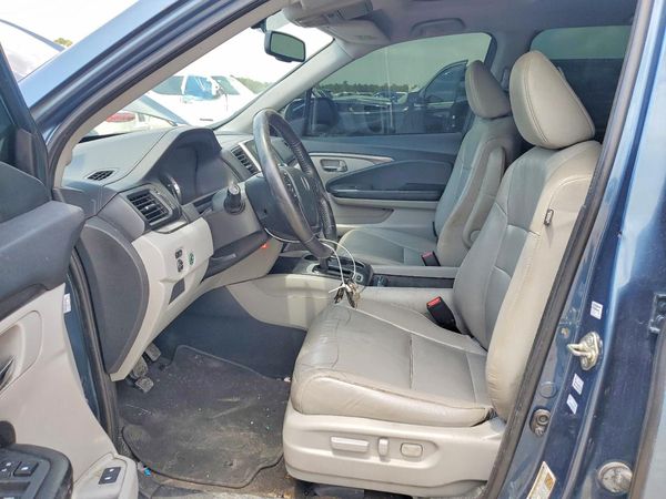 2016 HONDA PILOT EXL — DENT
