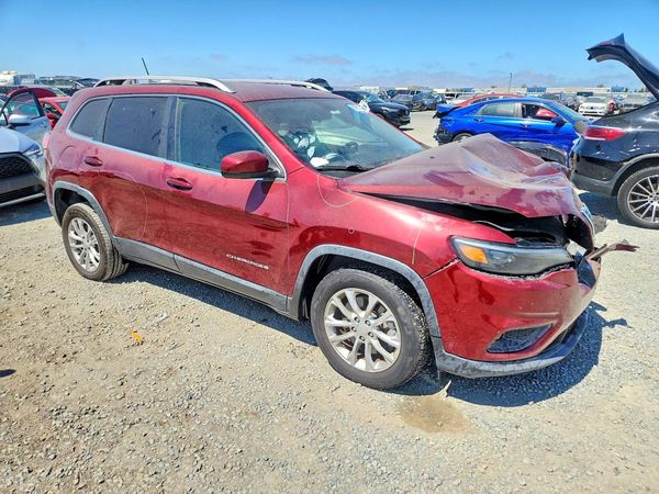 2019 JEEP CHEROKEE LATITUDE FWD