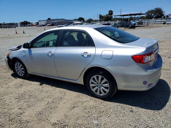 2012 TOYOTA COROLLA