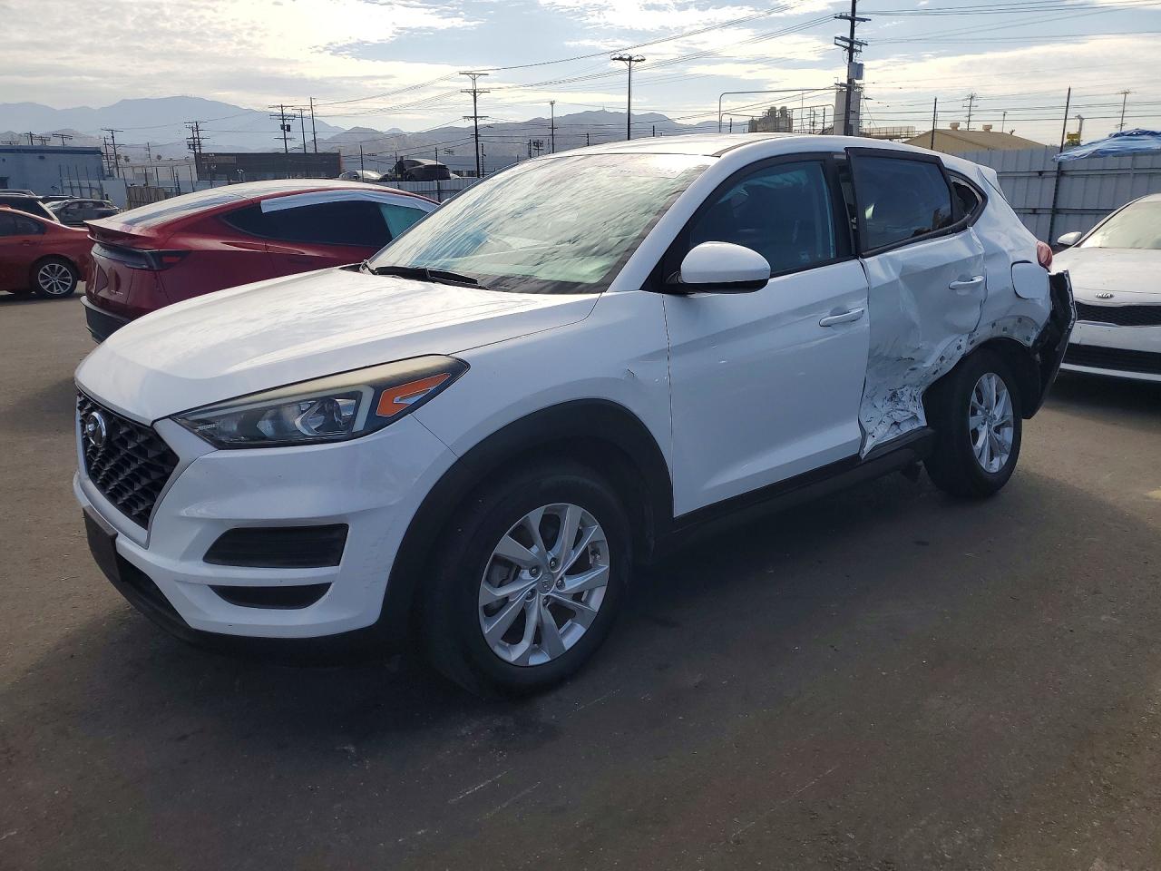 2019 HYUNDAI TUCSON SE