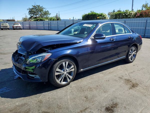 2015 MERCEDES-BENZ C 4-MATIC