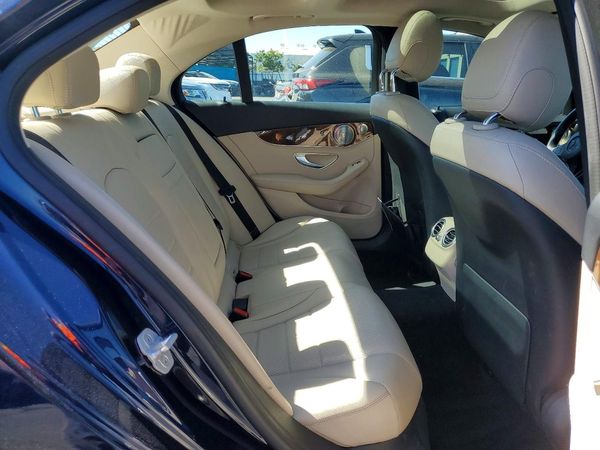2015 MERCEDES-BENZ C 4-MATIC