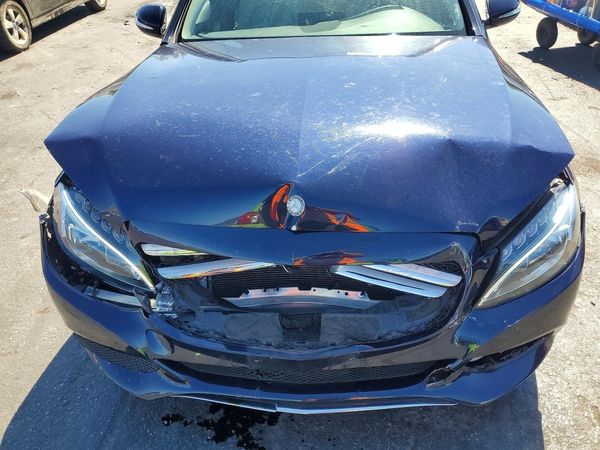2015 MERCEDES-BENZ C 4-MATIC