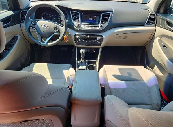 2016 HYUNDAI TUCSON