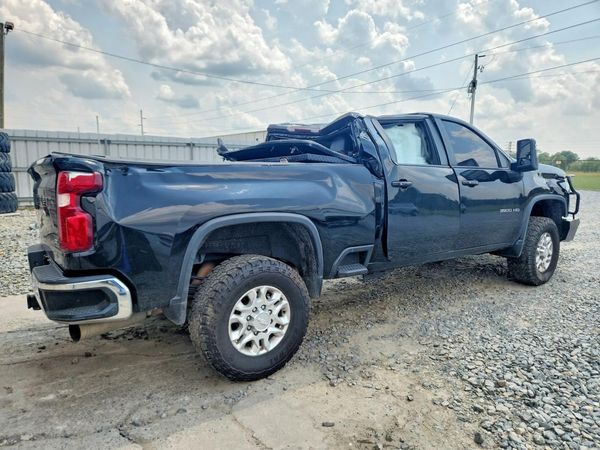 2020 CHEVROLET SILVERADO LT