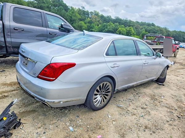 2017 GENESIS G90