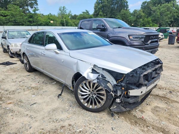 2017 GENESIS G90