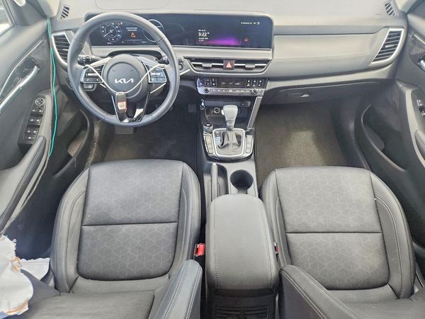 2025 KIA SELTOS EX