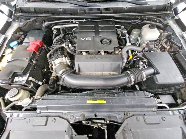 2023 NISSAN FRONTIER Crew Cab