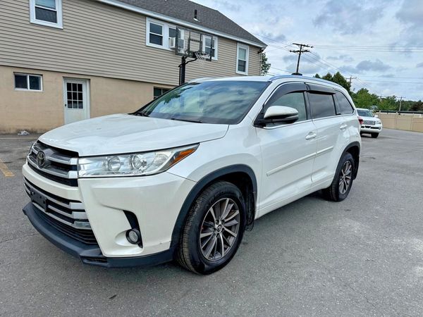 2018 TOYOTA HIGHLANDER