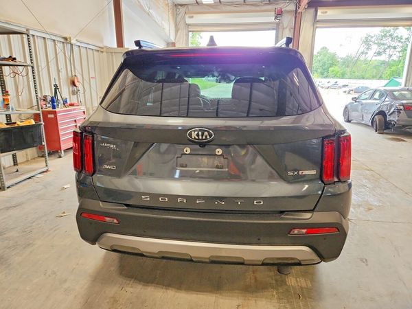 2021 KIA SORENTO SX, SXP