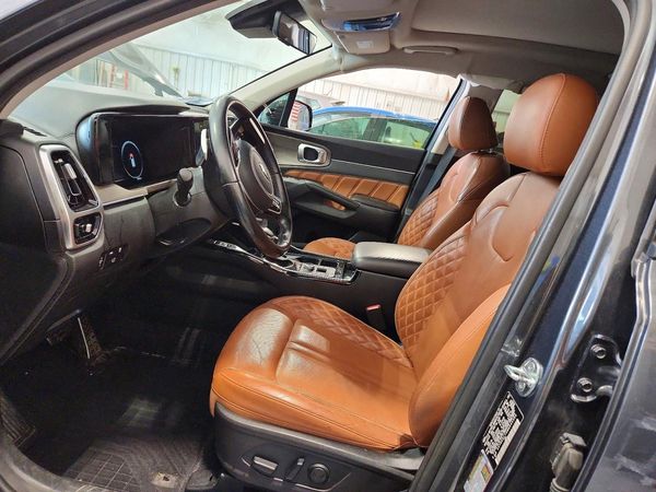 2021 KIA SORENTO SX, SXP