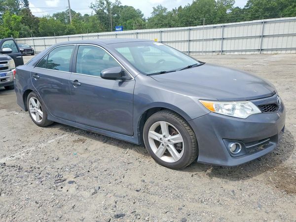 2012 TOYOTA CAMRY — Passenger 3/4