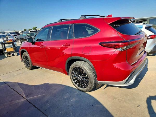 2023 TOYOTA HIGHLANDER
