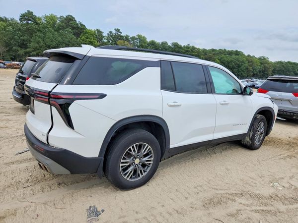 2024 CHEVROLET TRAVERSE LT