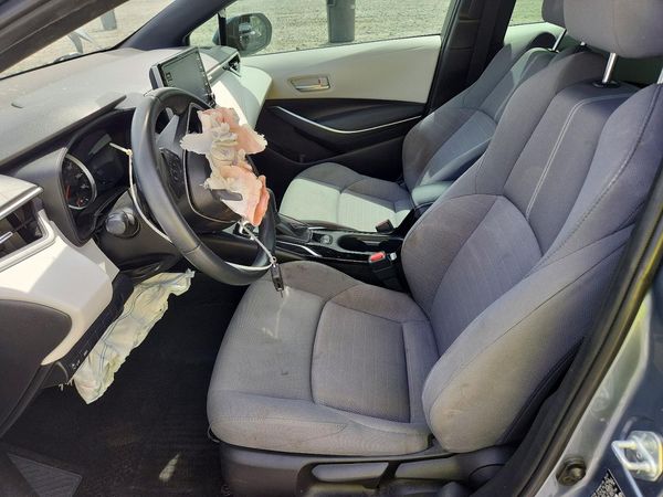 2021 TOYOTA COROLLA SE, CVT