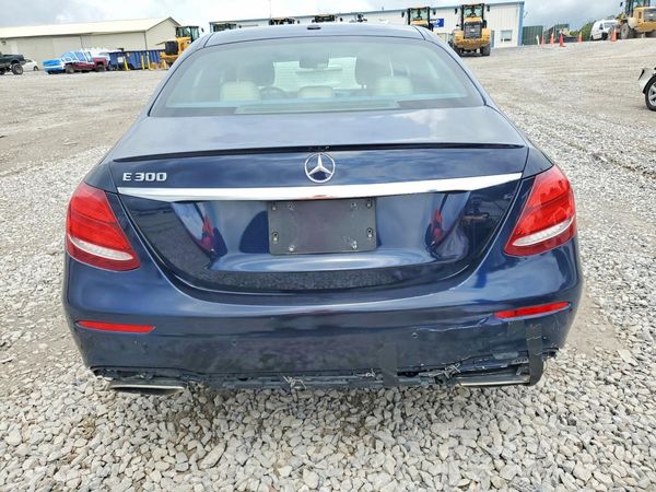2018 MERCEDES-BENZ E E300