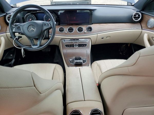 2018 MERCEDES-BENZ E E300
