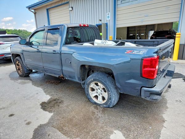 2017 CHEVROLET SILVERADO LT