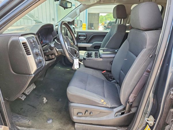 2017 CHEVROLET SILVERADO LT