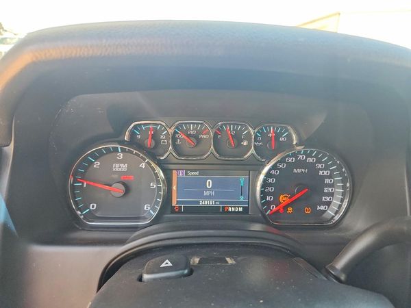 2015 CHEVROLET SUBURBAN LS — ODOM