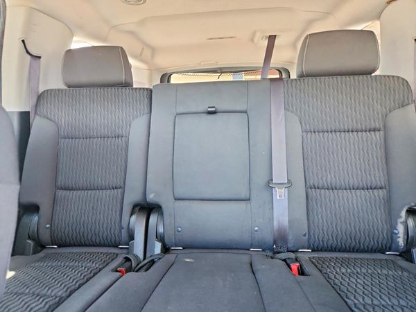2015 CHEVROLET SUBURBAN LS — SUVN