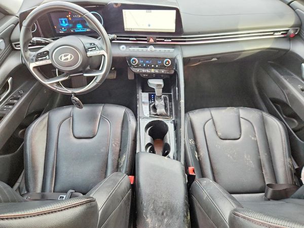 2024 HYUNDAI ELANTRA Limited