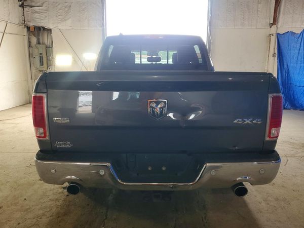 2018 RAM 1500 LARAMIE CREW CAB 4X4