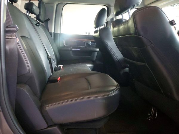 2018 RAM 1500 LARAMIE CREW CAB 4X4